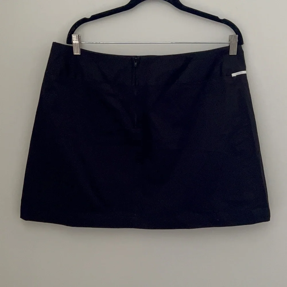 Mid Rise Bow Mini A-Line Skirt